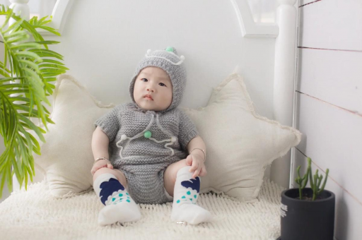广州代怀试管生子宝宝嗓子哭哑了怎么办
