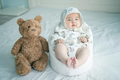 广州代怀试管生子100天的宝宝 广州代怀试管生子100天的宝宝